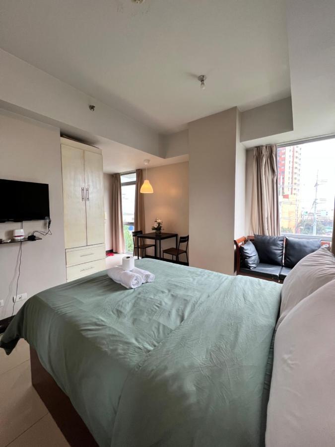 Manhattan Heights Tower D Aparthotel มะนิลา ภายนอก รูปภาพ