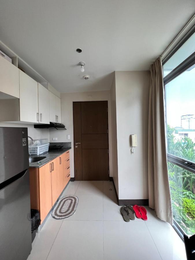 Manhattan Heights Tower D Aparthotel มะนิลา ภายนอก รูปภาพ