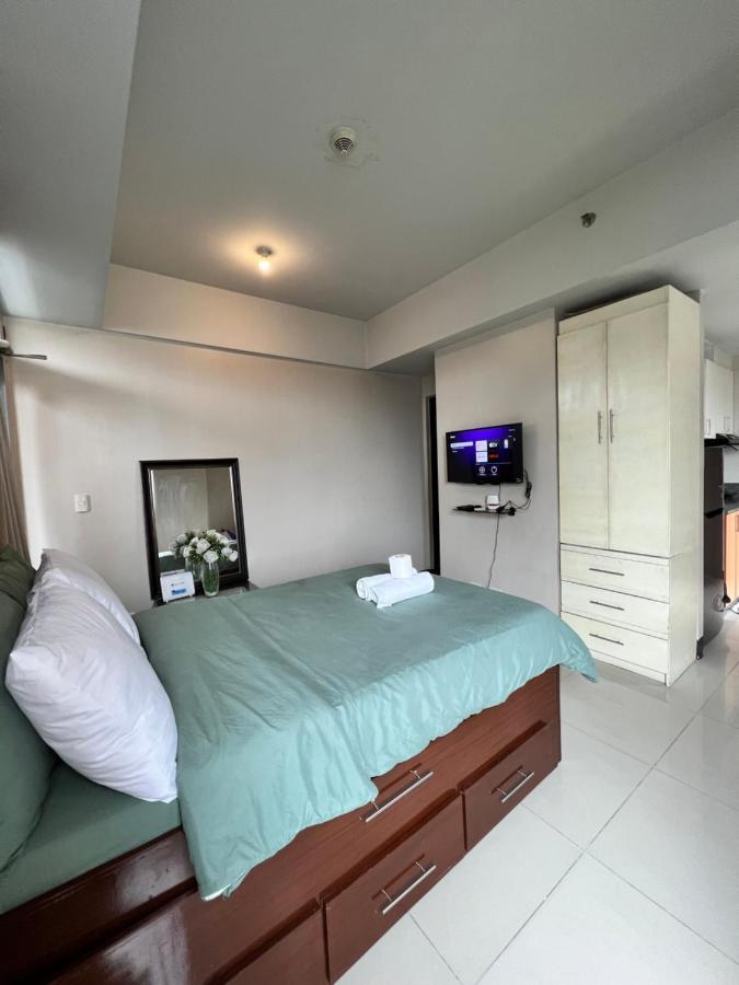Manhattan Heights Tower D Aparthotel มะนิลา ภายนอก รูปภาพ